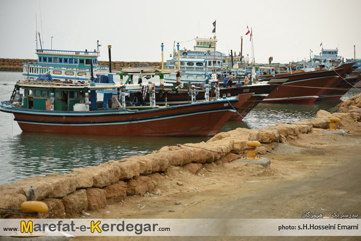 اسکله صیادی بندر سیریک اسکله صیادی بندر سیریک