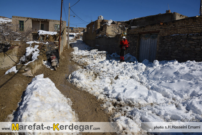 بارش برف در روستا بارش برف در روستا