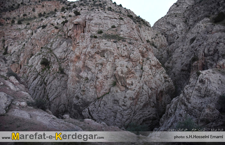 آبشار قندیل آبشار قندیل