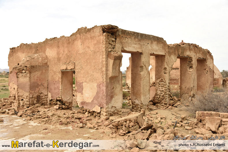 تالار تاریخی بندر کنگ تالار تاریخی بندر کنگ