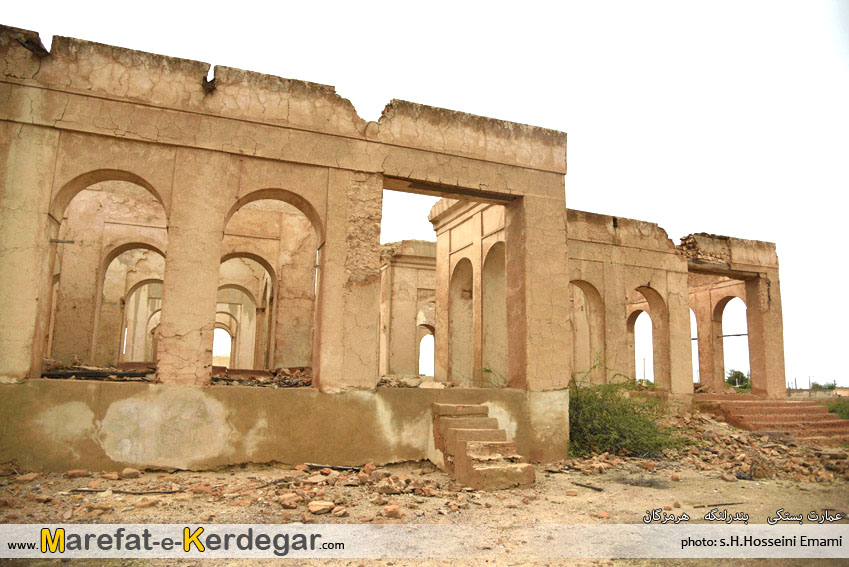 جاذبه های تاریخی بندرلنگه جاذبه های تاریخی بندرلنگه