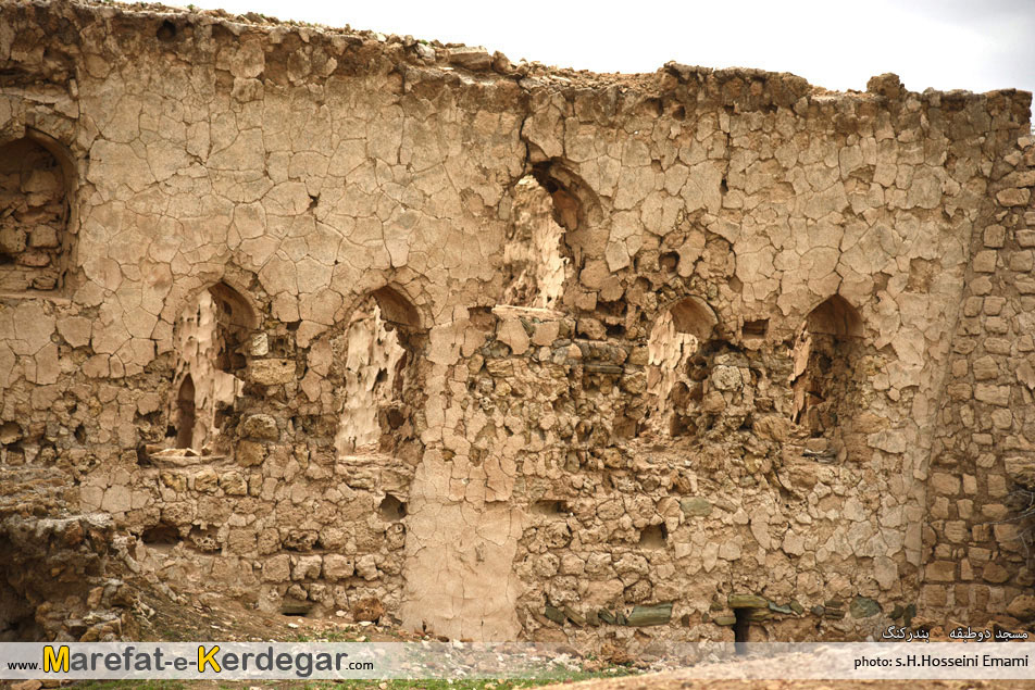 مسجد دوطبقه بندر کنگ مسجد دوطبقه بندر کنگ