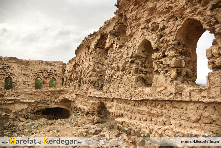 آثار تاریخی بندرکنگ آثار تاریخی بندرکنگ