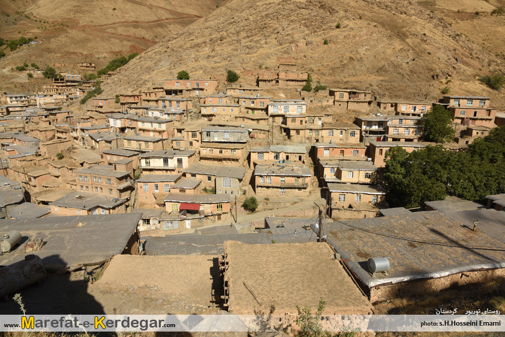 روستای توریور