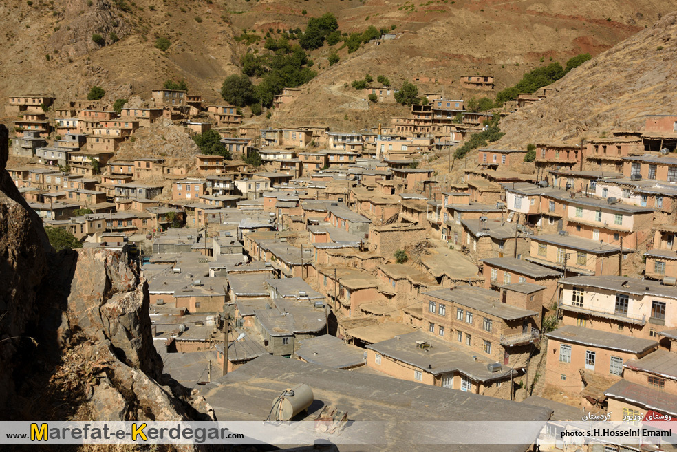 روستای توریور