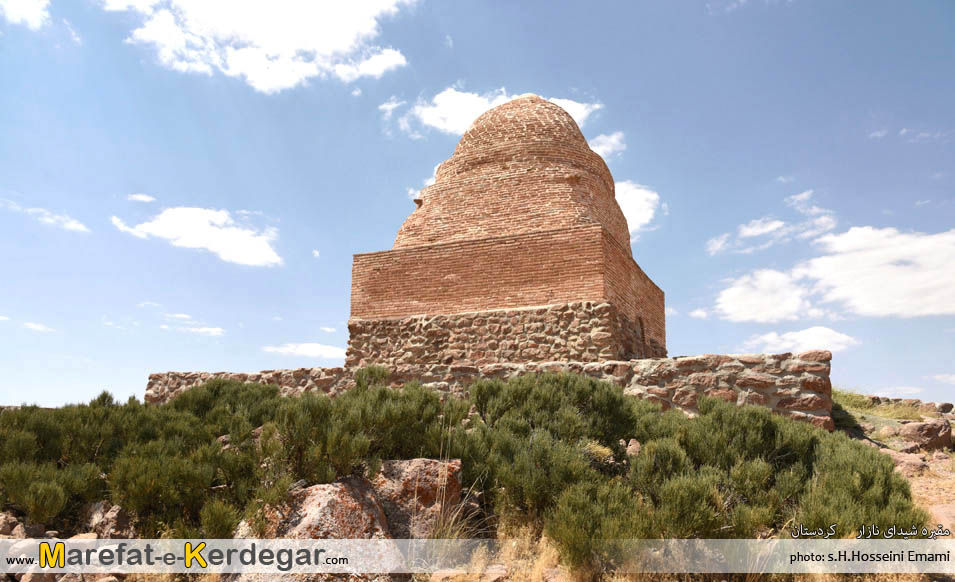 آرامگاه شیدای نازار آرامگاه شیدای نازار