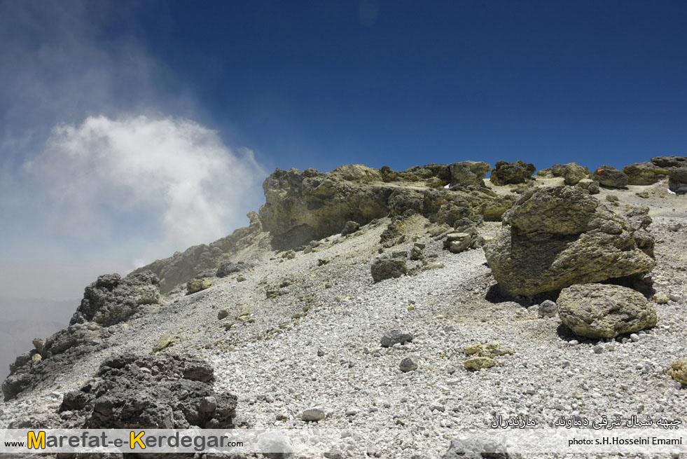 طبیعت قله دماوند طبیعت قله دماوند