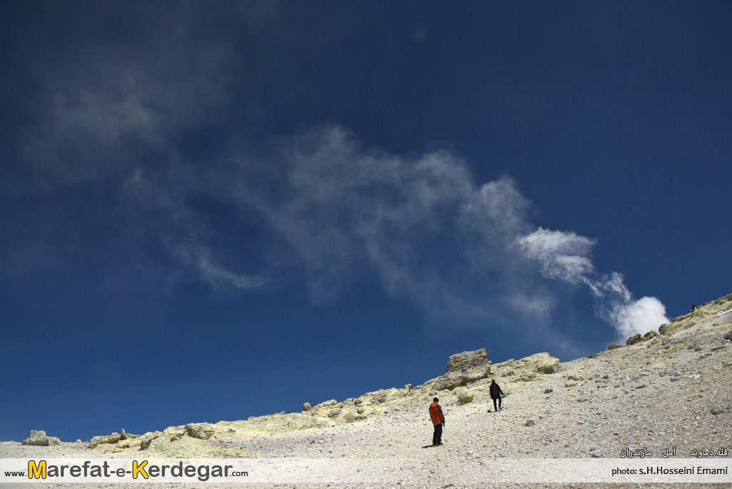 طبیعت قله دماوند طبیعت قله دماوند