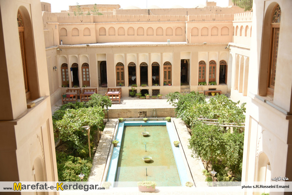 خانه های تاریخی ابرکوه