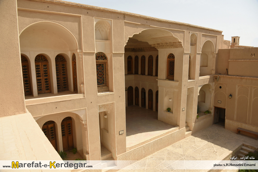 بناهای تاریخی ابرکوه