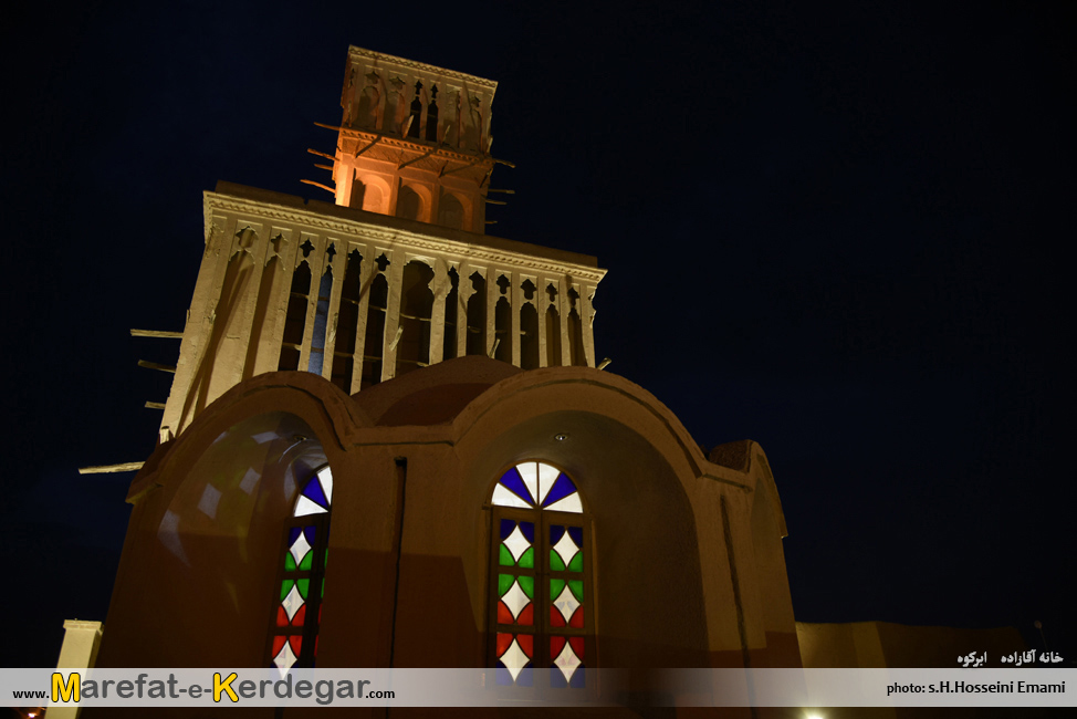 ابرکوه در شب