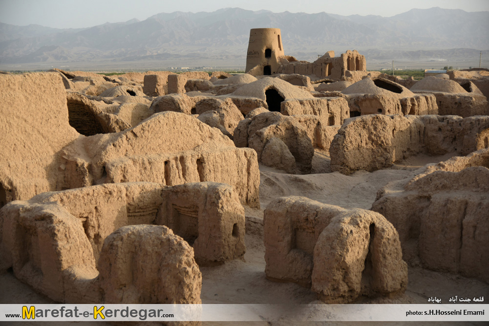 بناهای تاریخی بهاباد