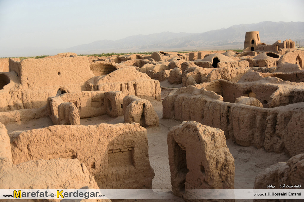 جاذبه های تاریخی بهاباد