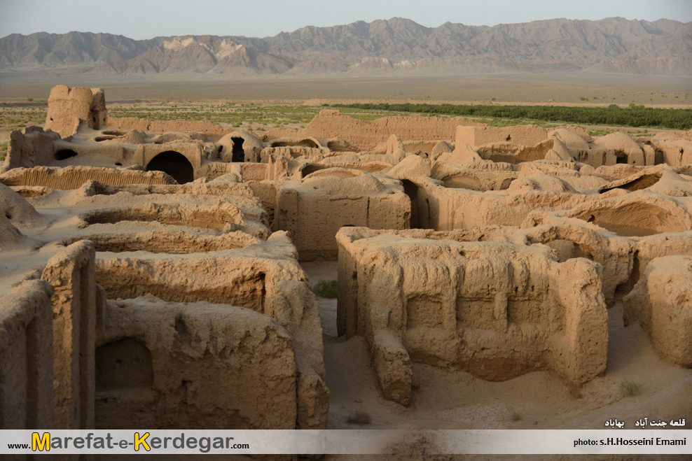 جاذبه های گردشگری بهاباد