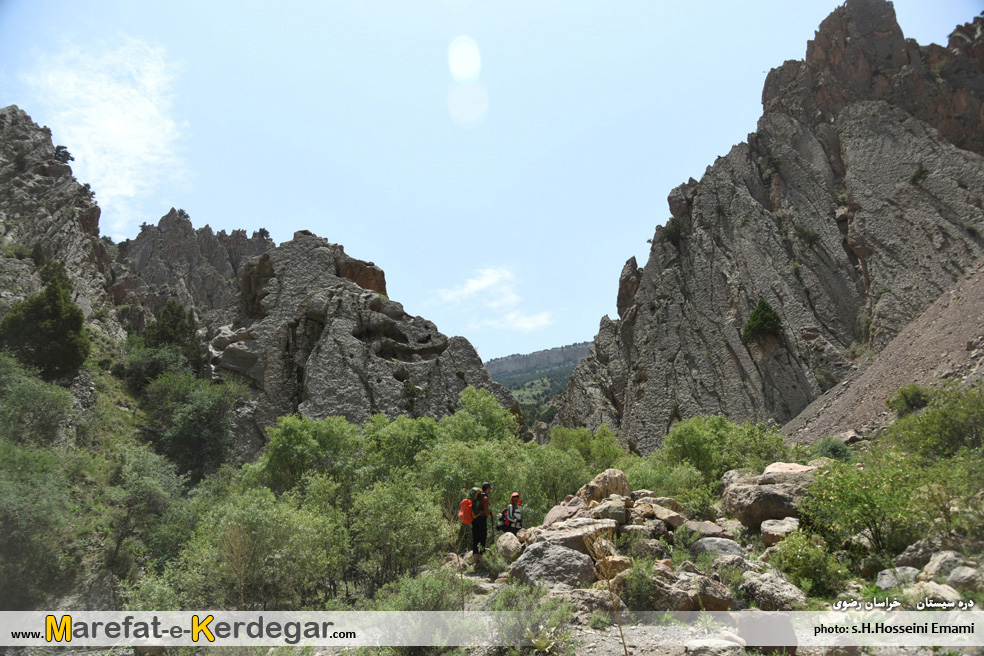 دره پیمایی در هزارمسجد دره پیمایی در هزارمسجد